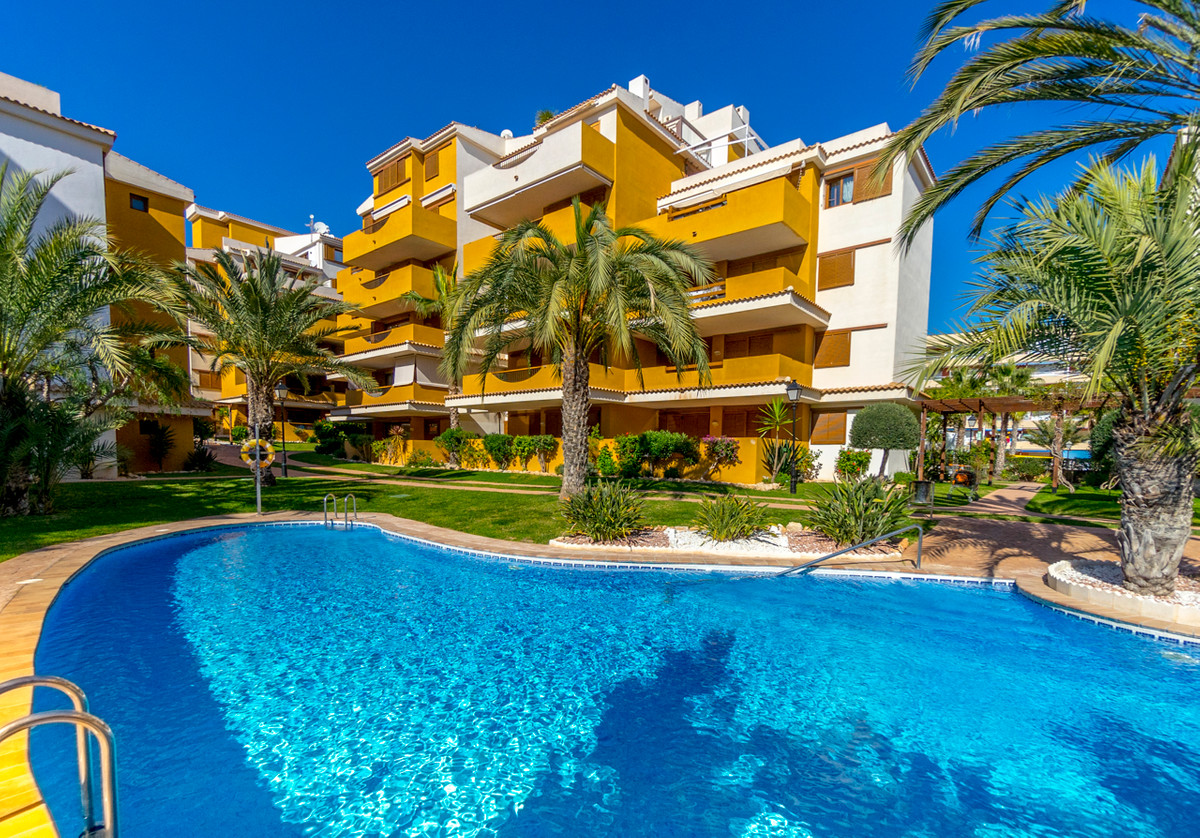 2 Bed Apartment for sale in Punta Prima Costa Blanca, Alicante, Spain