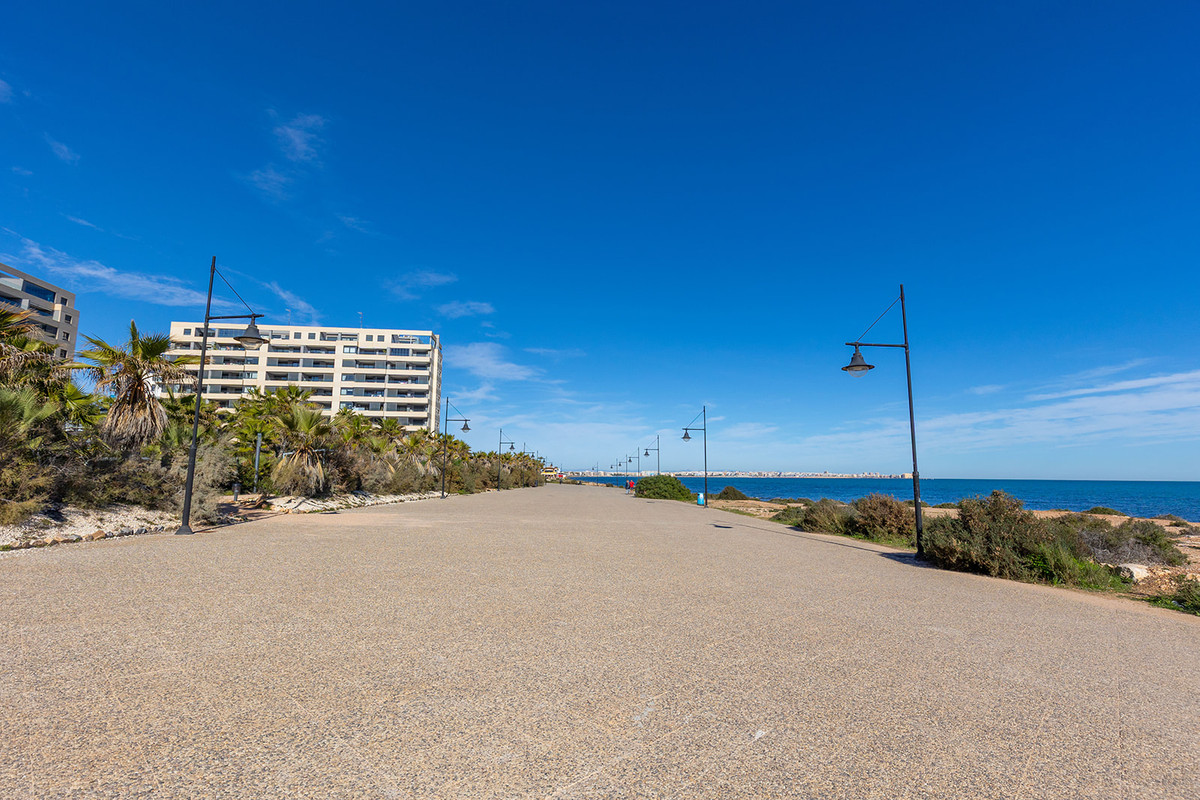 2 Bed Apartment for sale in Punta Prima Costa Blanca, Alicante, Spain