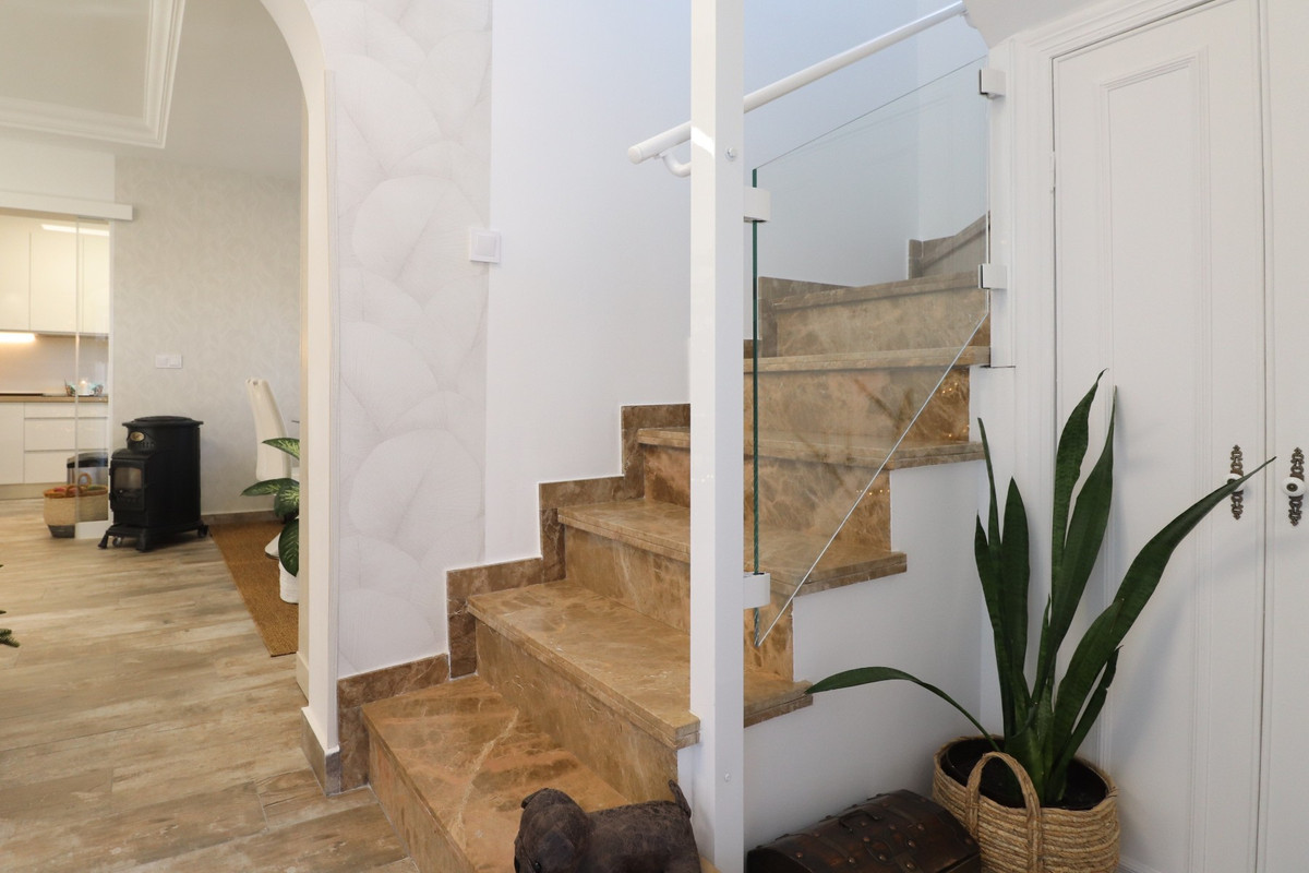 4 Bed Townhouse for sale in Villamartin Costa Blanca, Alicante, Spain
