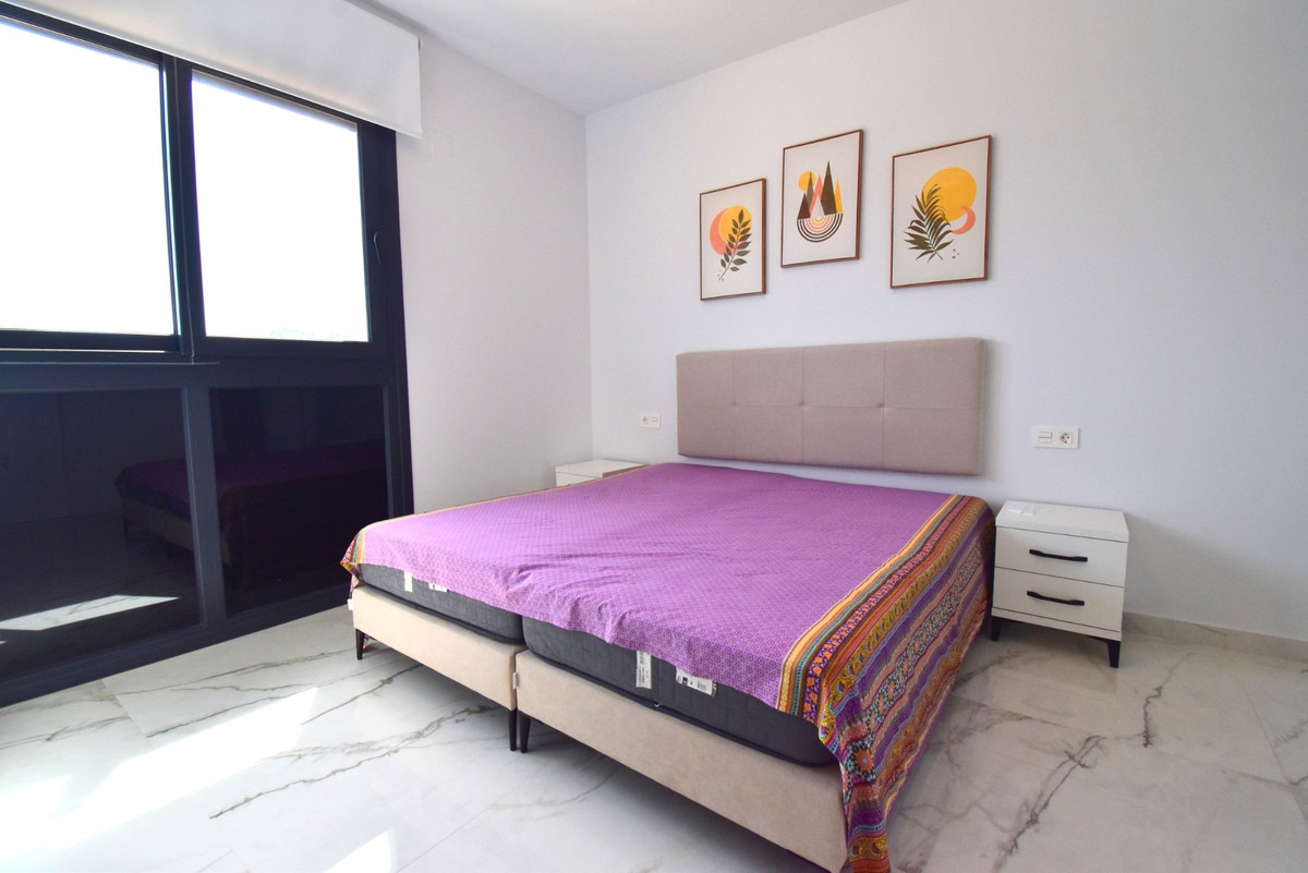 Se vende Apartamento Planta Media de 2 dormitorios en Costa Blanca, Alicante, España