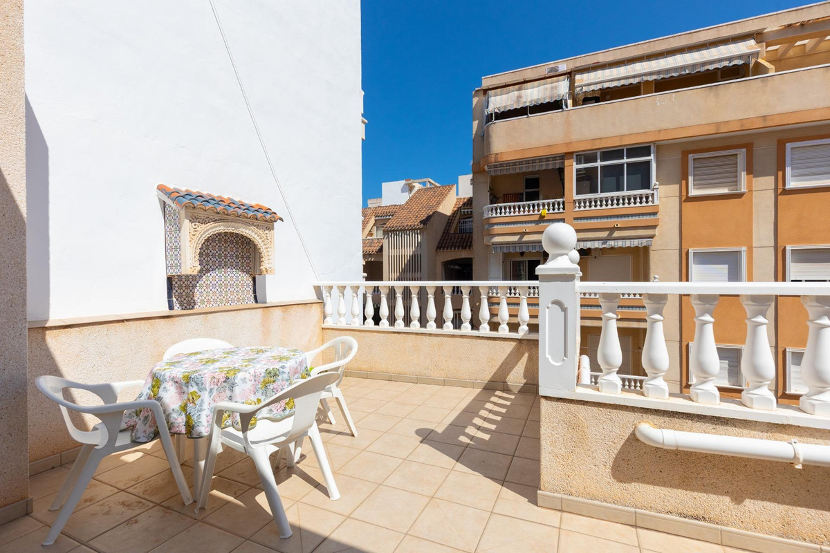 Se vende Bungalow de 3 dormitorios en Costa Blanca, Alicante, España