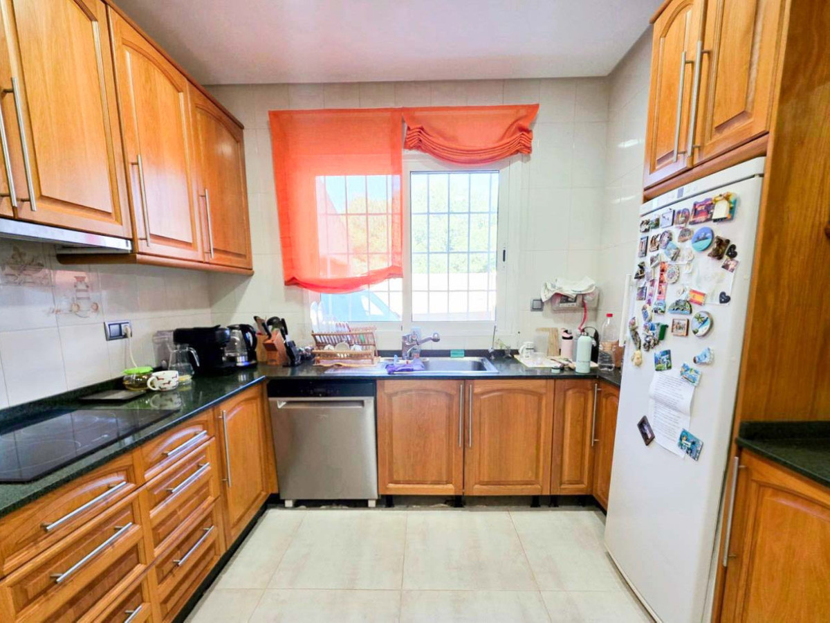 Se vende Villa - Chalet de 5 dormitorios en Costa Blanca, Alicante, España
