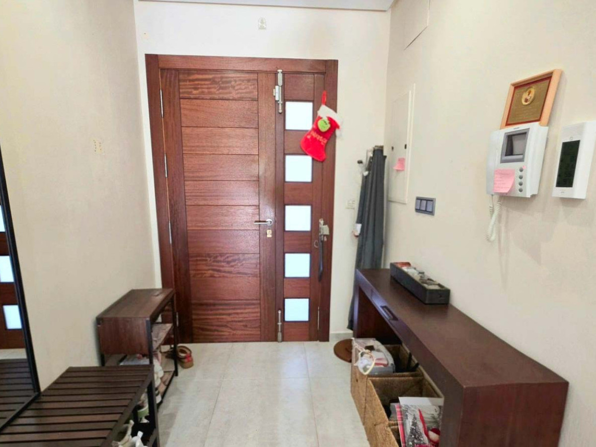 Se vende Villa - Chalet de 5 dormitorios en Costa Blanca, Alicante, España