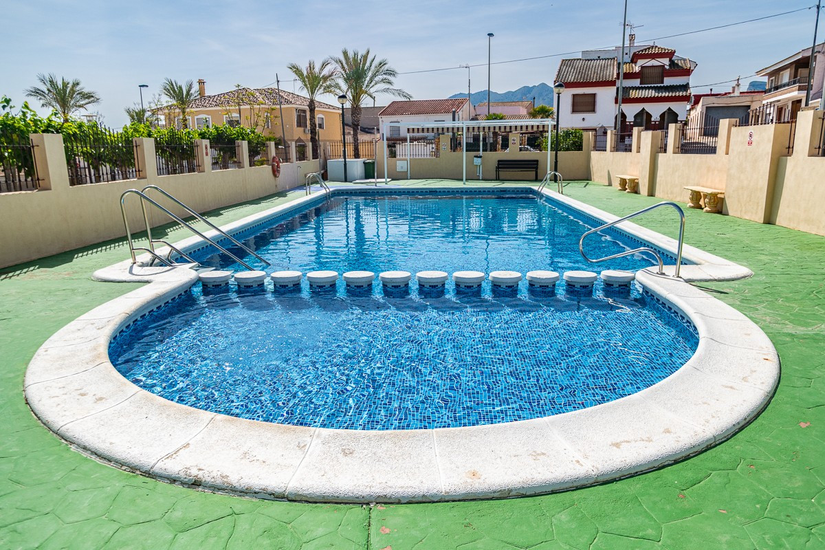 Se vende Apartamento Planta Media de 2 dormitorios en Costa Blanca, Alicante, España