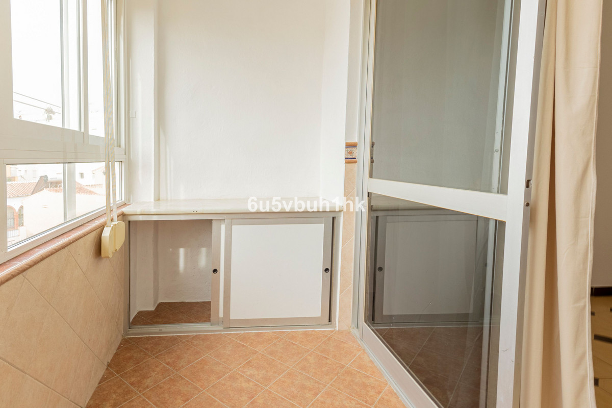 Se vende Apartamento Planta Baja de 3 dormitorios en Costa Del Sol, Málaga, España