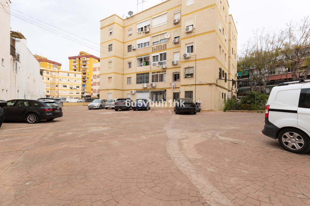 Se vende Apartamento Planta Baja de 3 dormitorios en Costa Del Sol, Málaga, España