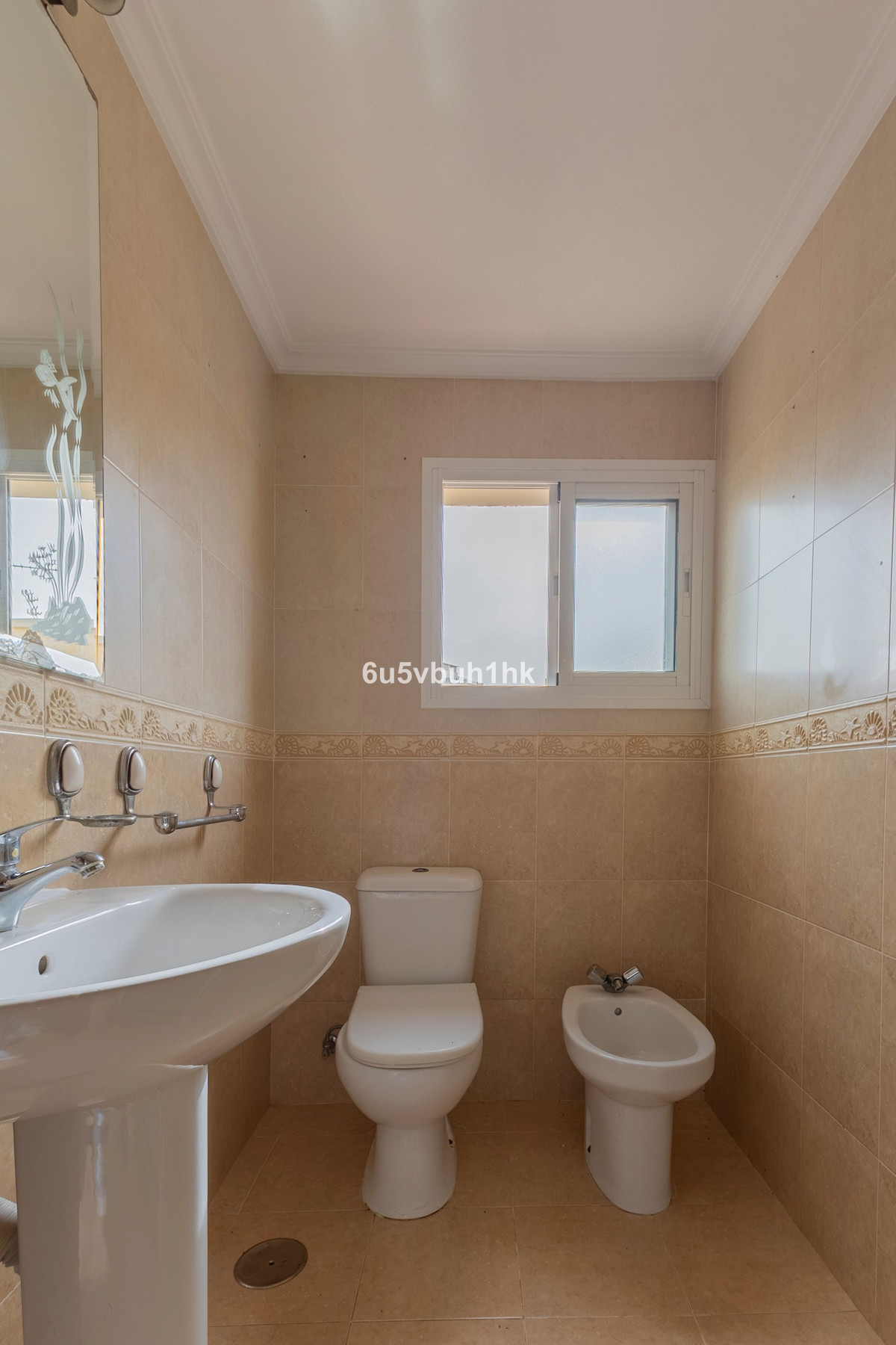 Se vende Apartamento Planta Baja de 3 dormitorios en Costa Del Sol, Málaga, España