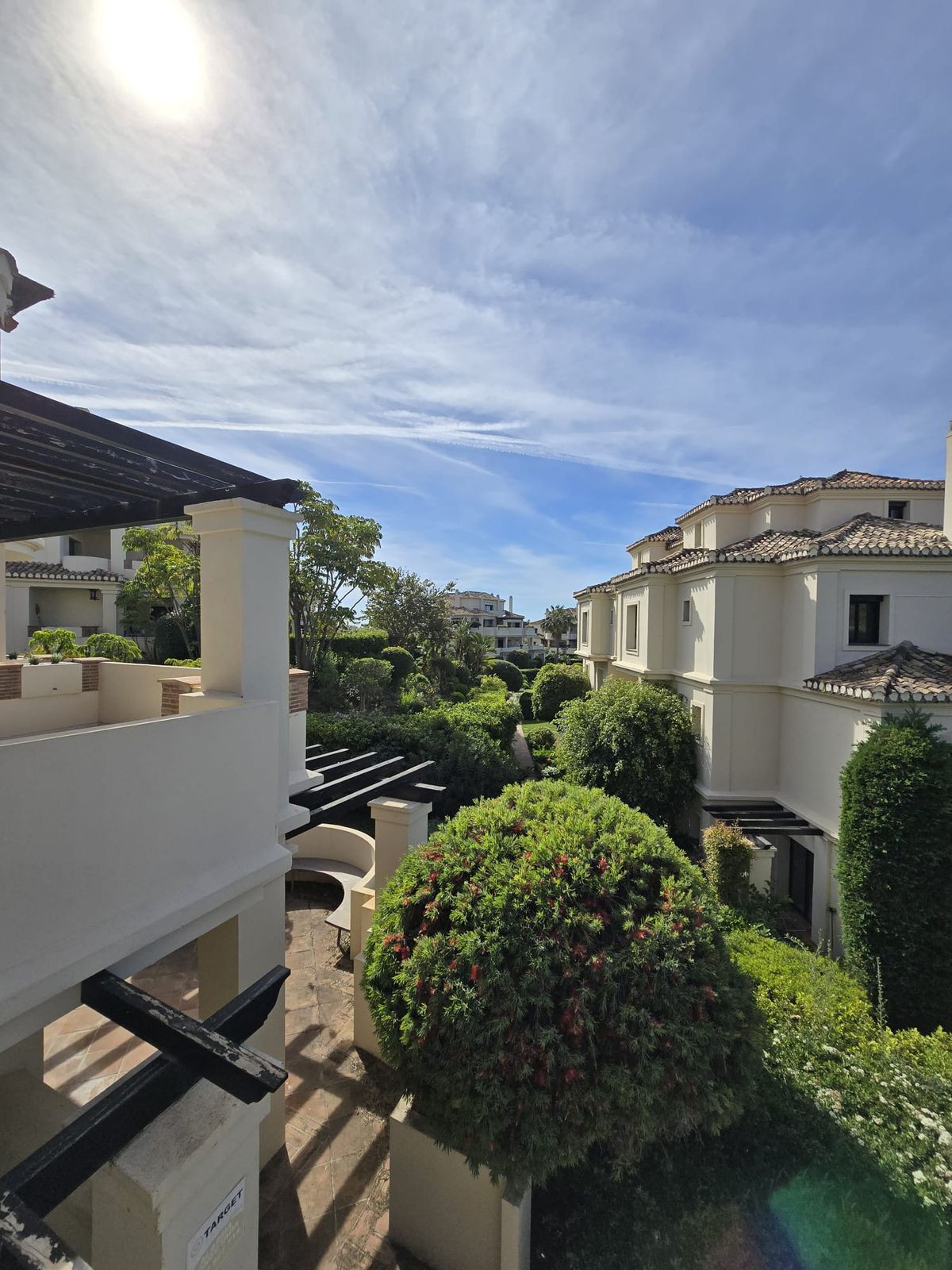 2 Bed Apartment for sale in Benahavís Costa Del Sol, Málaga, Spain