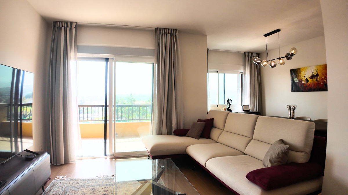 3 Bed Apartment for sale in San Pedro De Alcántara Costa Del Sol, Málaga, Spain