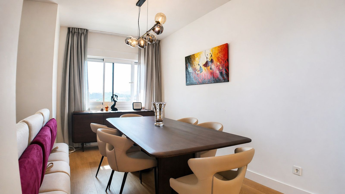 3 Bed Apartment for sale in San Pedro De Alcántara Costa Del Sol, Málaga, Spain