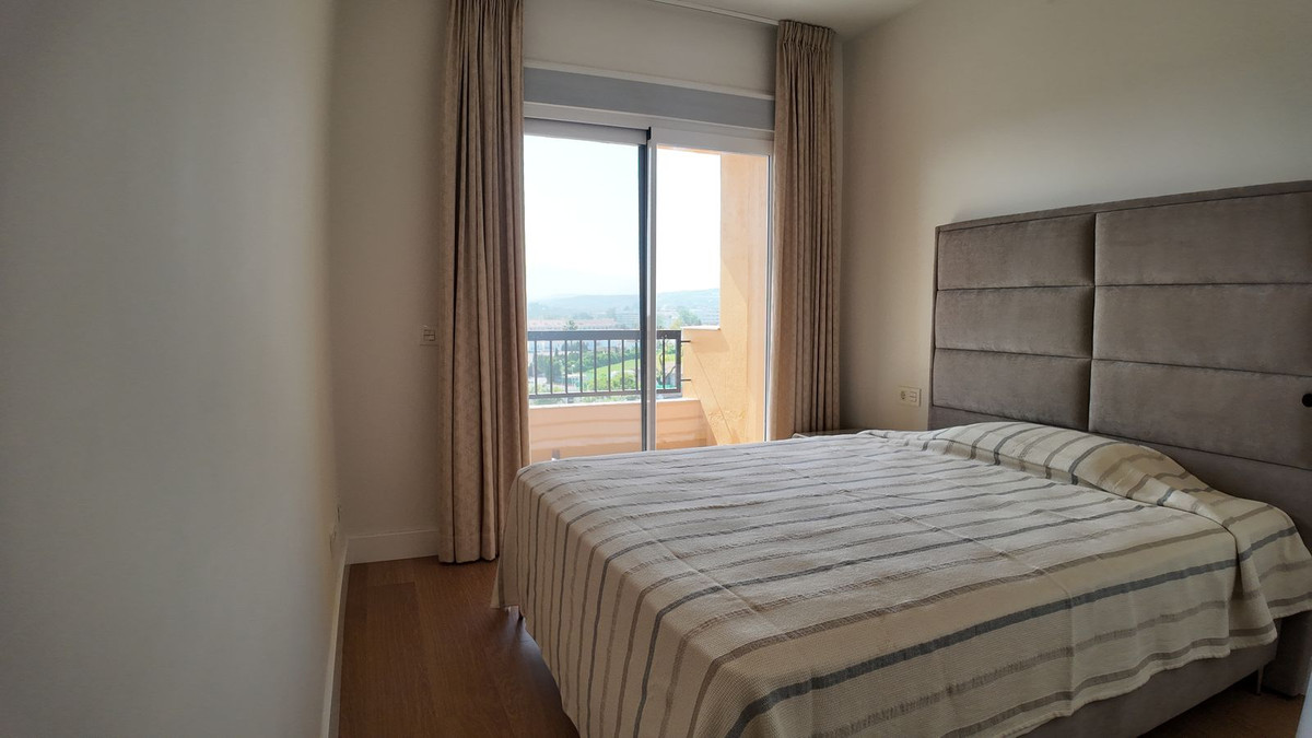 3 Bed Apartment for sale in San Pedro De Alcántara Costa Del Sol, Málaga, Spain