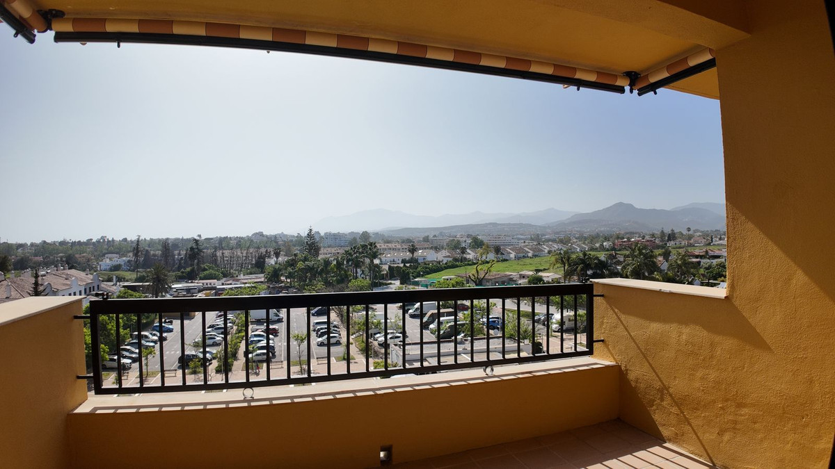 3 Bed Apartment for sale in San Pedro De Alcántara Costa Del Sol, Málaga, Spain
