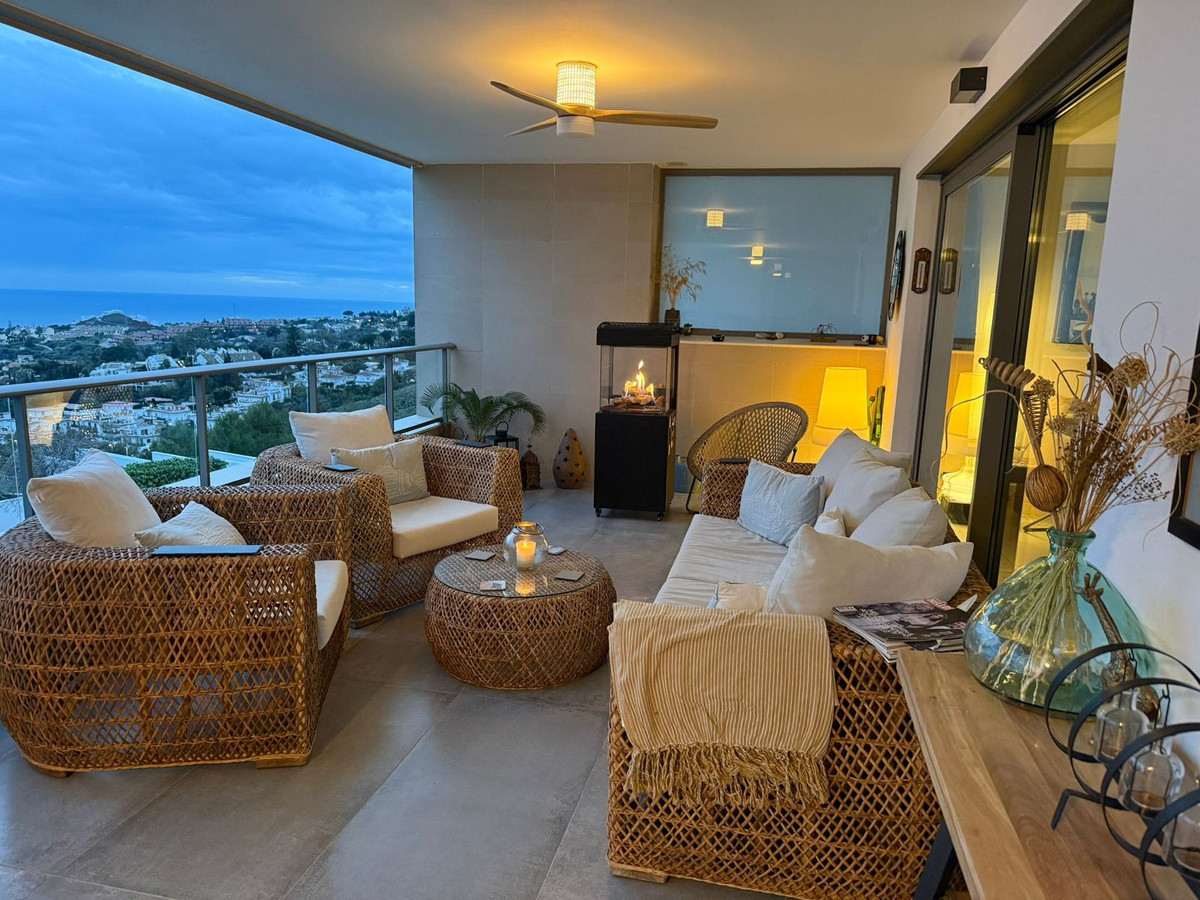 Se vende Apartamento Planta Media de 2 dormitorios en Costa Del Sol, Málaga, España