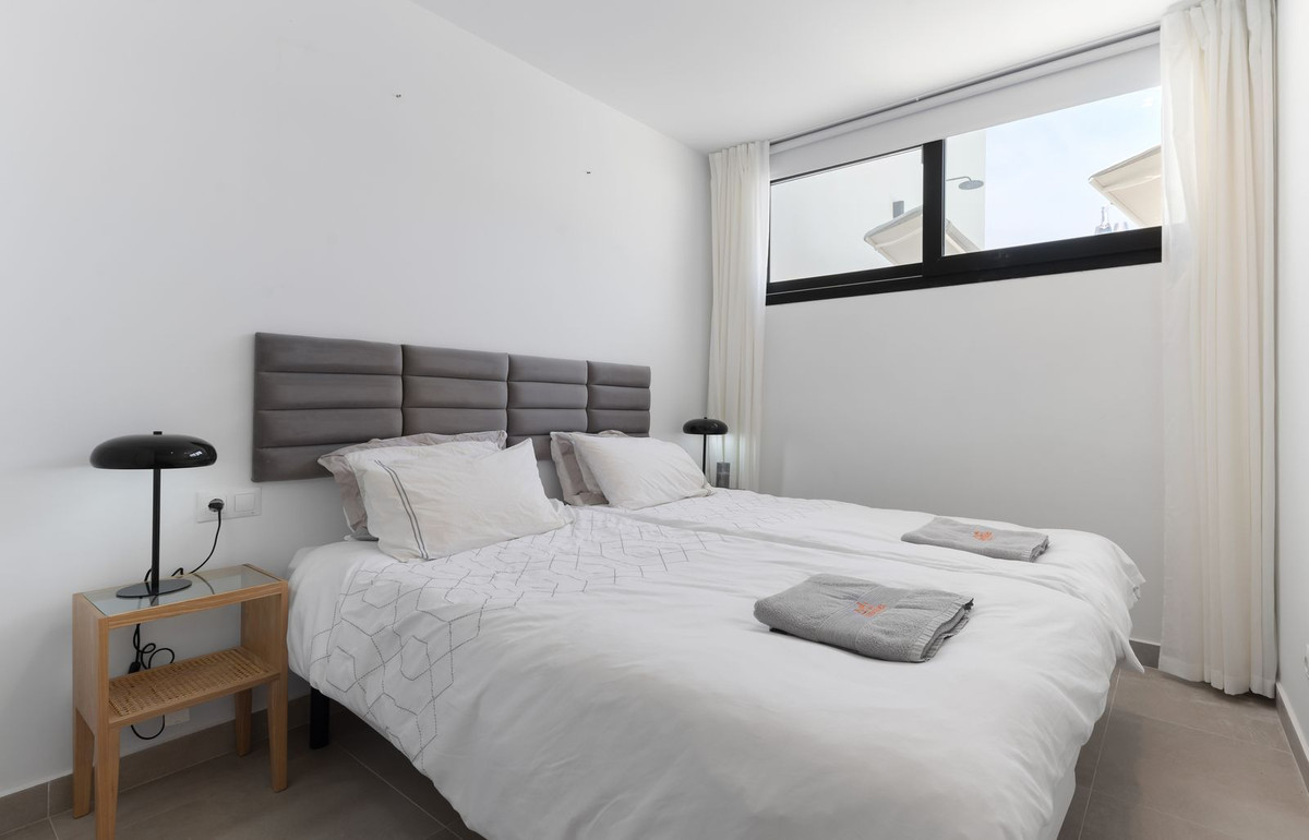 4 Bed Townhouse for sale in Torreblanca Costa Del Sol, Málaga, Spain