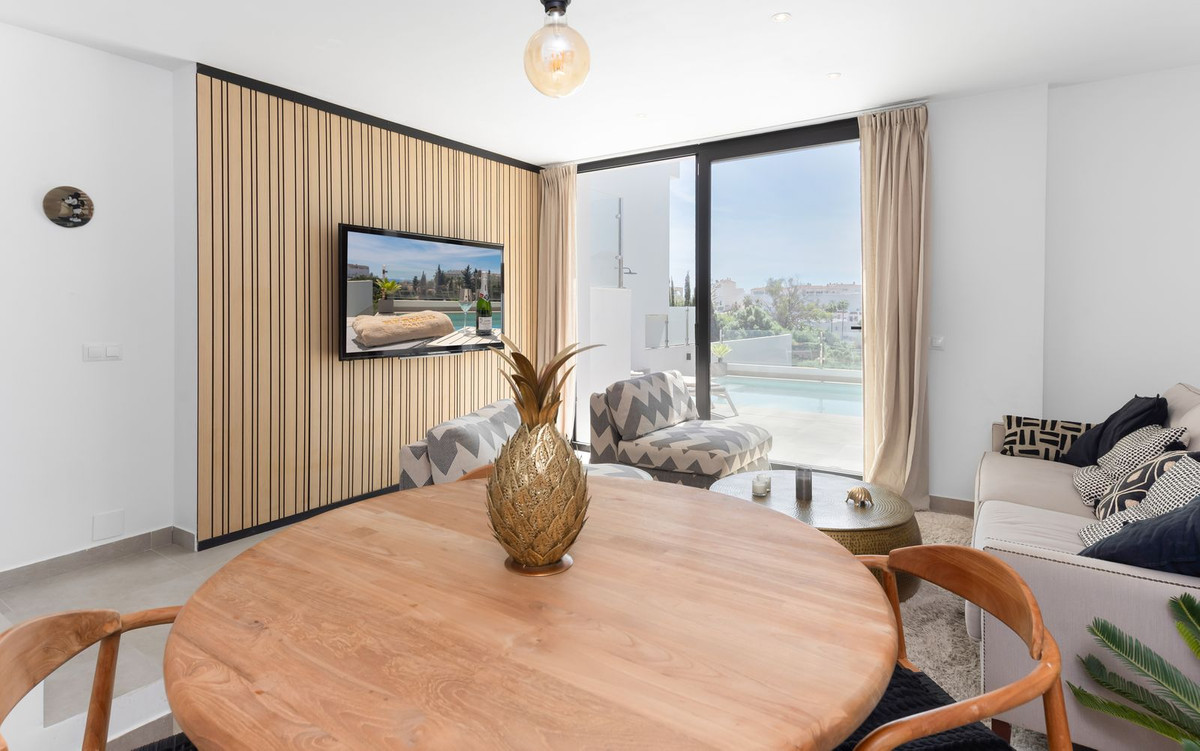 4 Bed Townhouse for sale in Torreblanca Costa Del Sol, Málaga, Spain