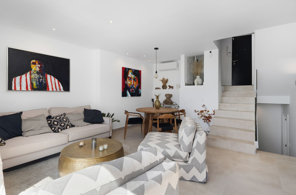 4 Bed Townhouse for sale in Torreblanca Costa Del Sol, Málaga, Spain