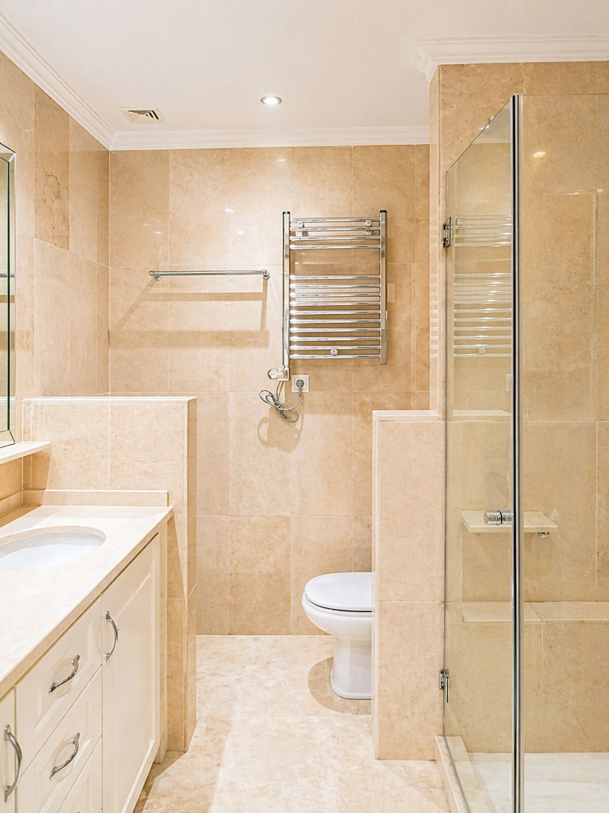 Se vende Apartamento Planta Media de 3 dormitorios en Costa Del Sol, Málaga, España