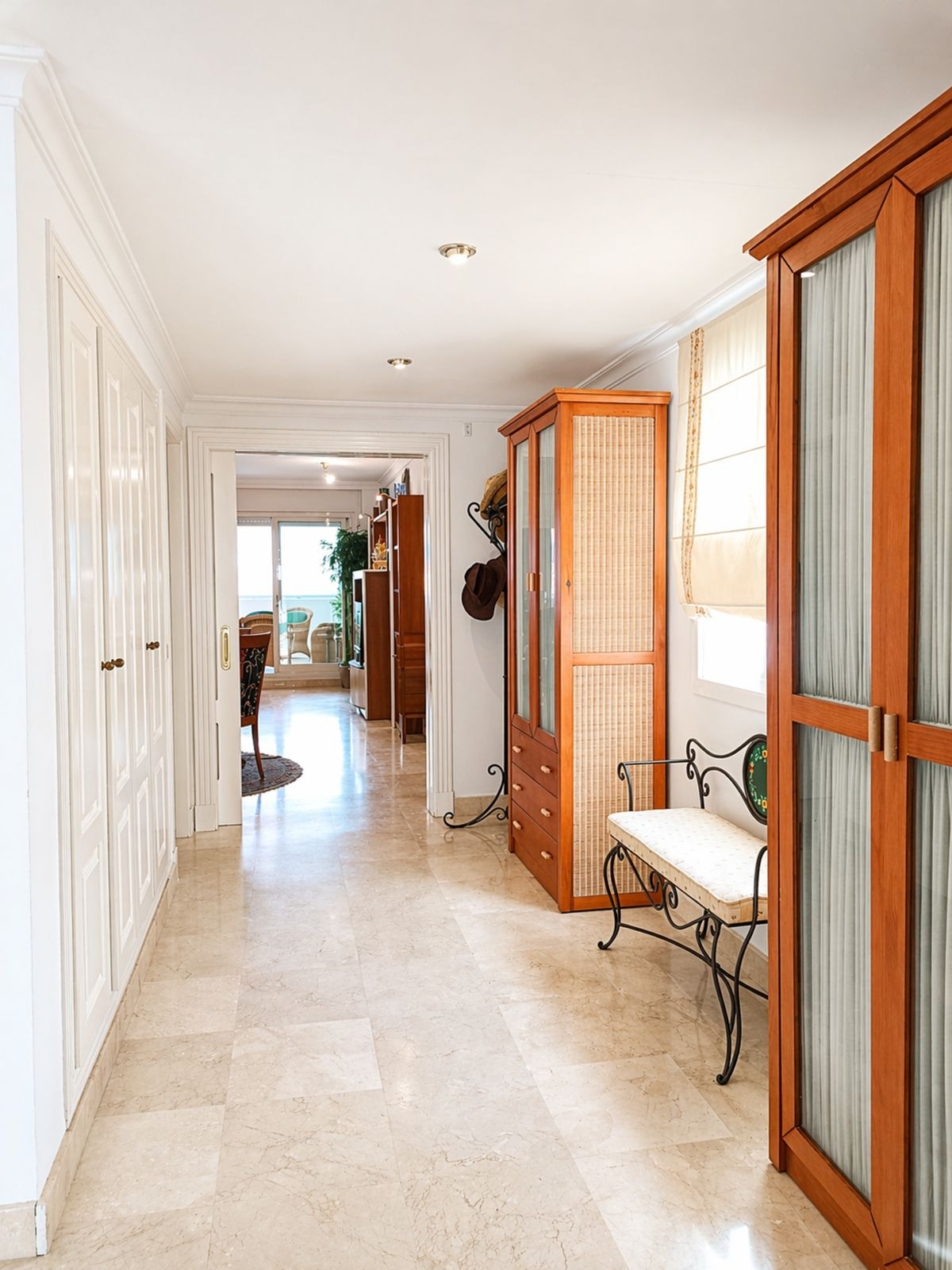 Se vende Apartamento Planta Media de 3 dormitorios en Costa Del Sol, Málaga, España