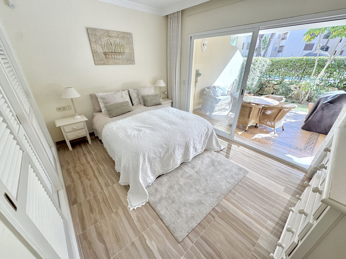 2 Bed Apartment for sale in Elviria Costa Del Sol, Málaga, Spain