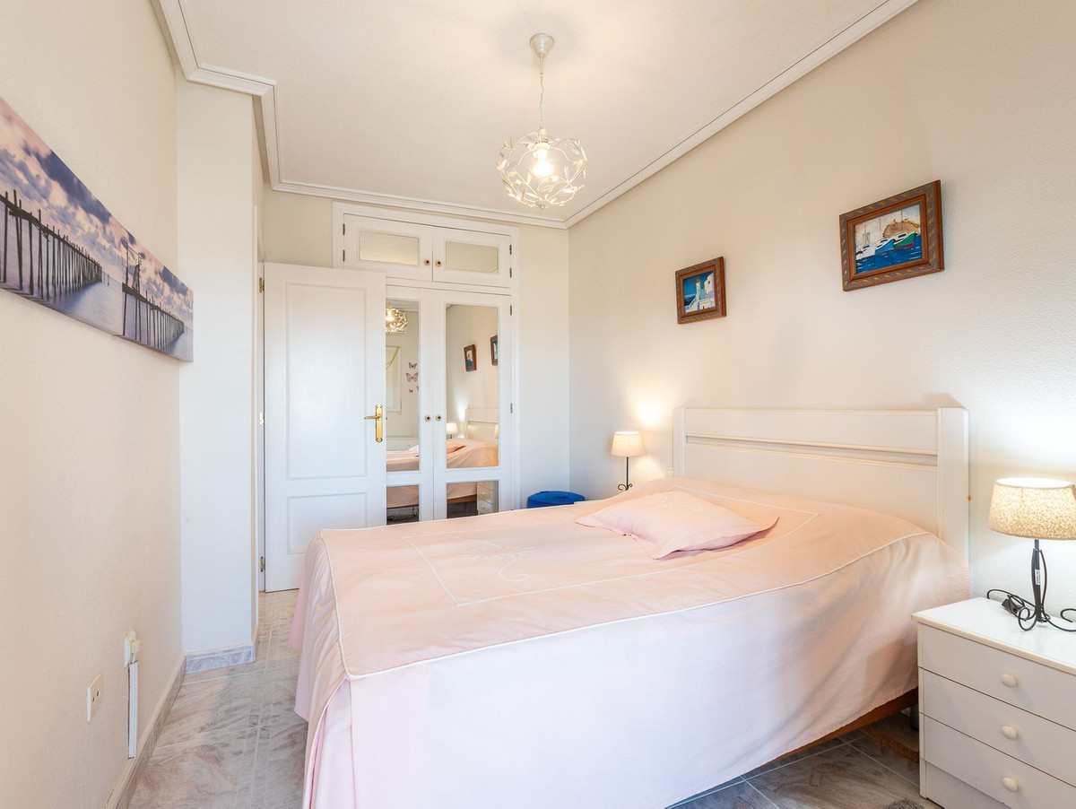 Se vende Ático de 2 dormitorios en Costa Blanca, Alicante, España