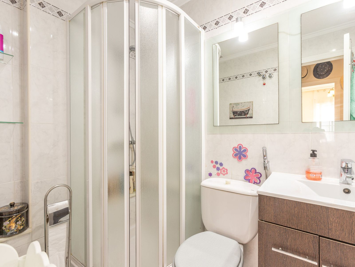 Se vende Ático de 2 dormitorios en Costa Blanca, Alicante, España