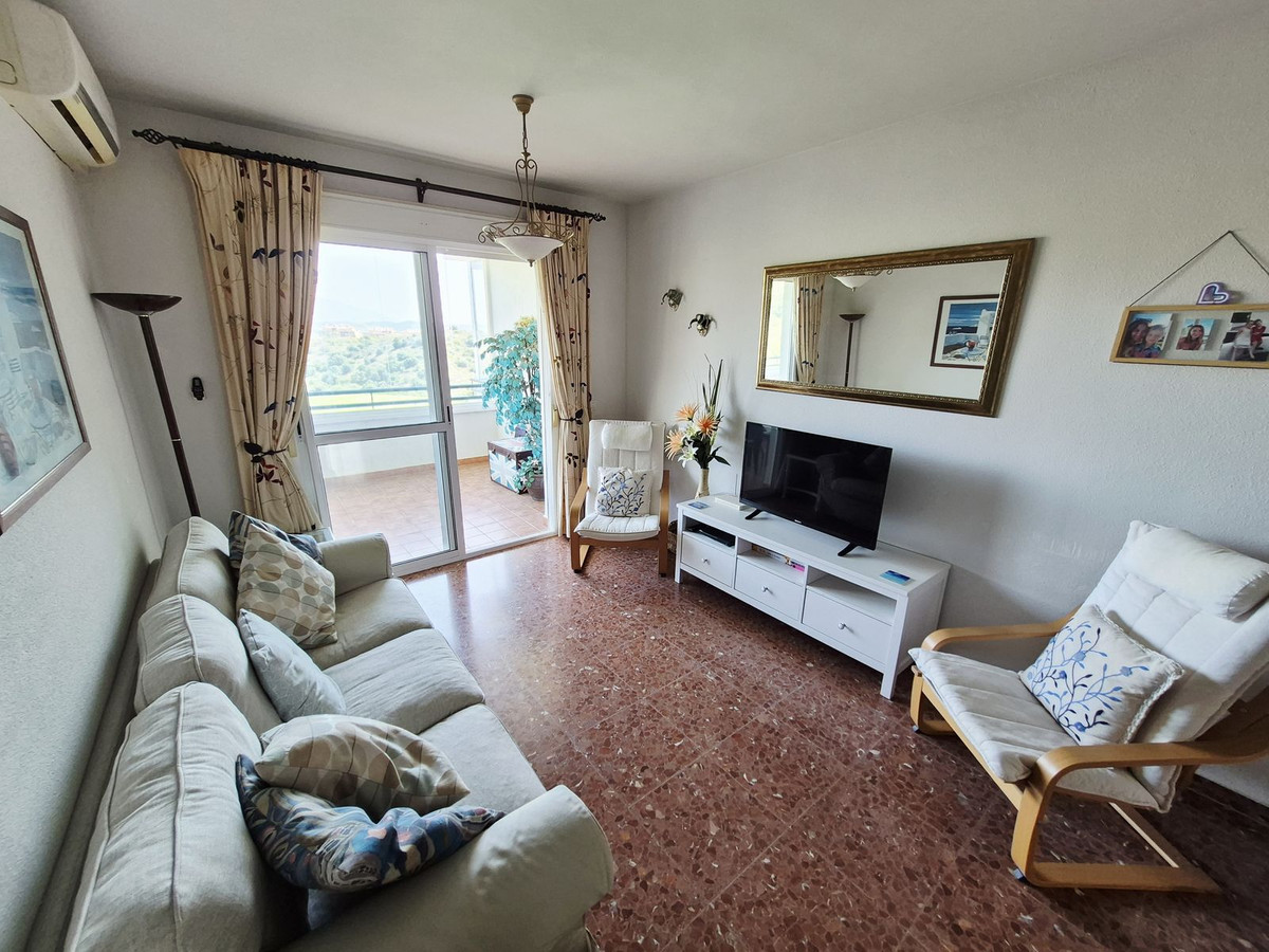 Se vende Apartamento Planta Media de 2 dormitorios en Costa Del Sol, Málaga, España