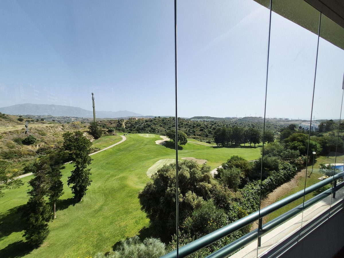 Se vende Apartamento Planta Media de 2 dormitorios en Costa Del Sol, Málaga, España