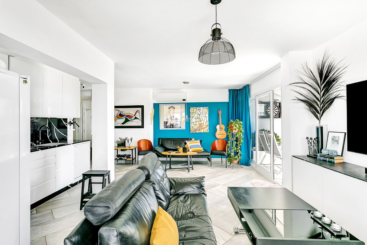 1 Bed Apartment for sale in Fuengirola Costa Del Sol, Málaga, Spain