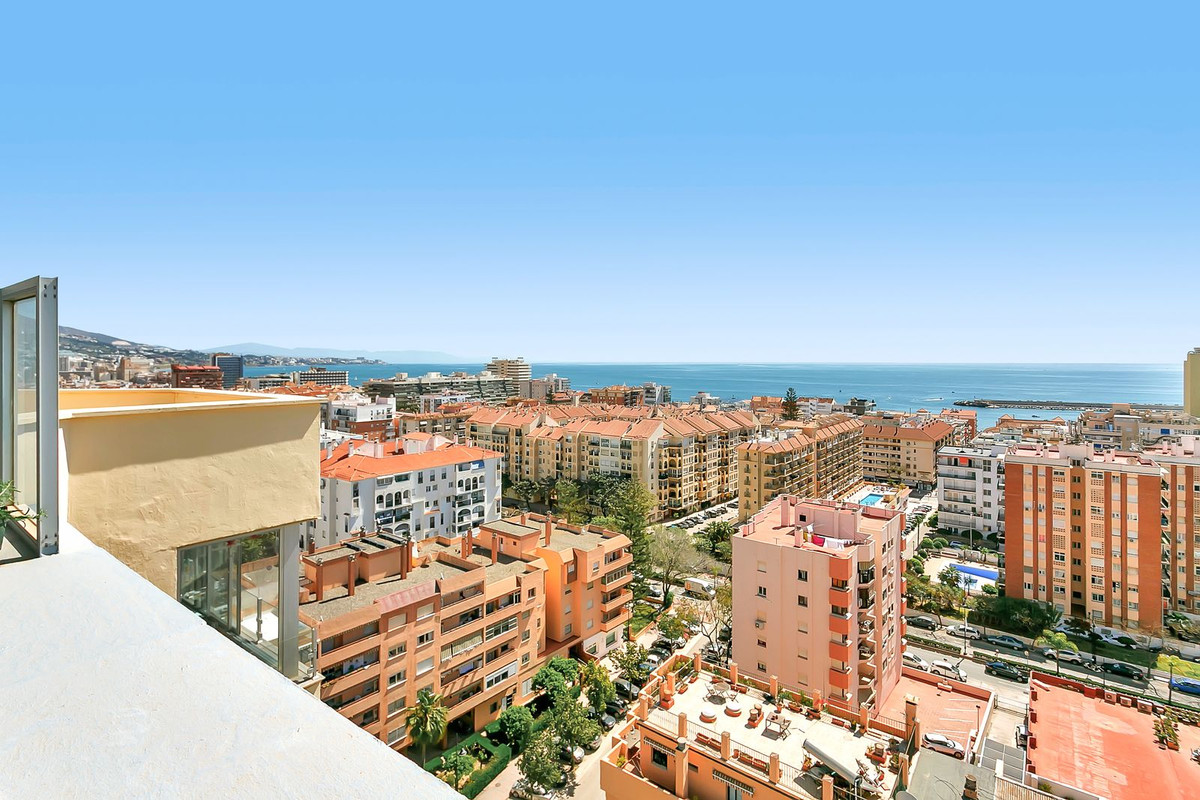 1 Bed Apartment for sale in Fuengirola Costa Del Sol, Málaga, Spain