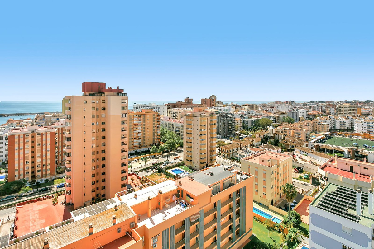 1 Bed Apartment for sale in Fuengirola Costa Del Sol, Málaga, Spain