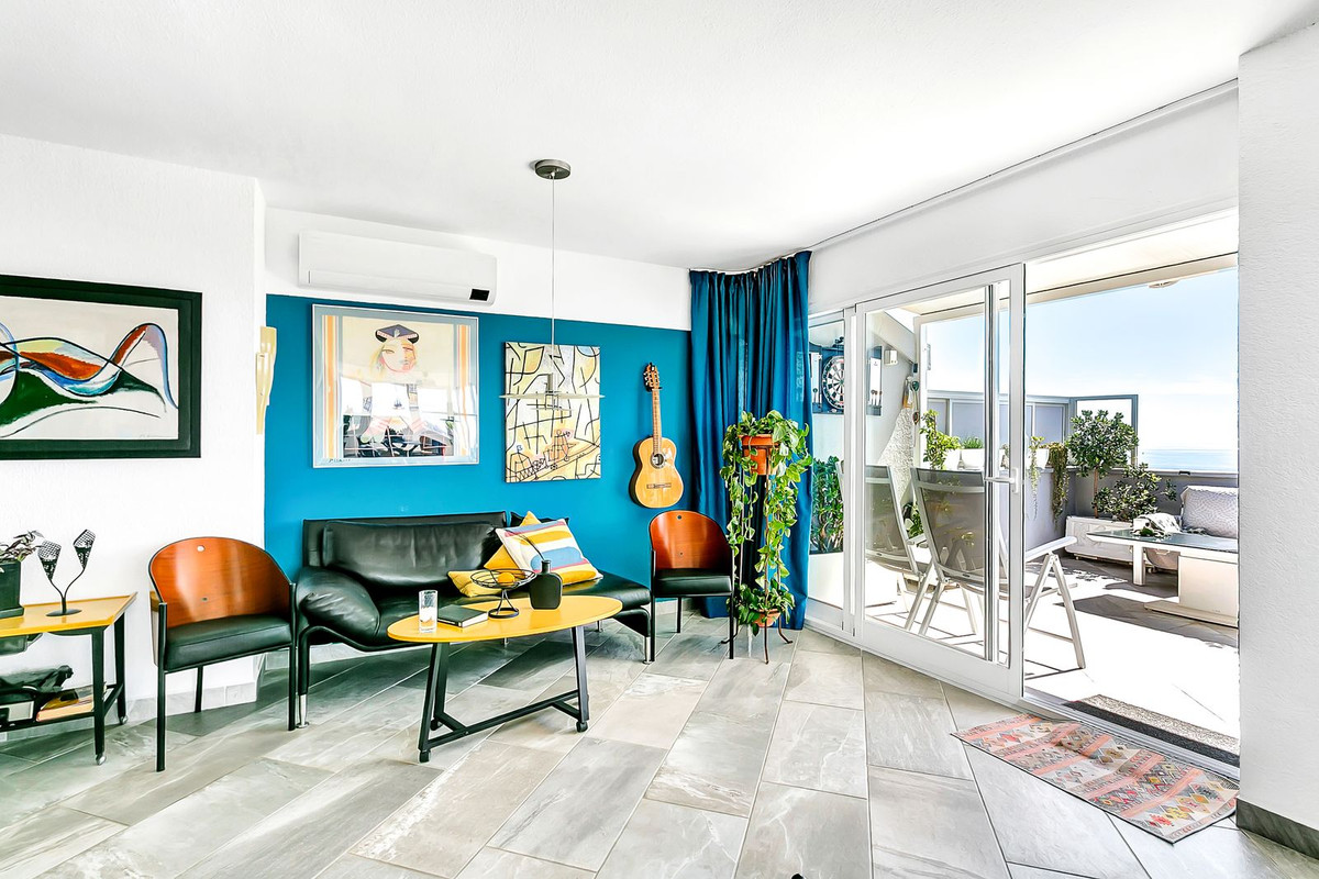 1 Bed Apartment for sale in Fuengirola Costa Del Sol, Málaga, Spain
