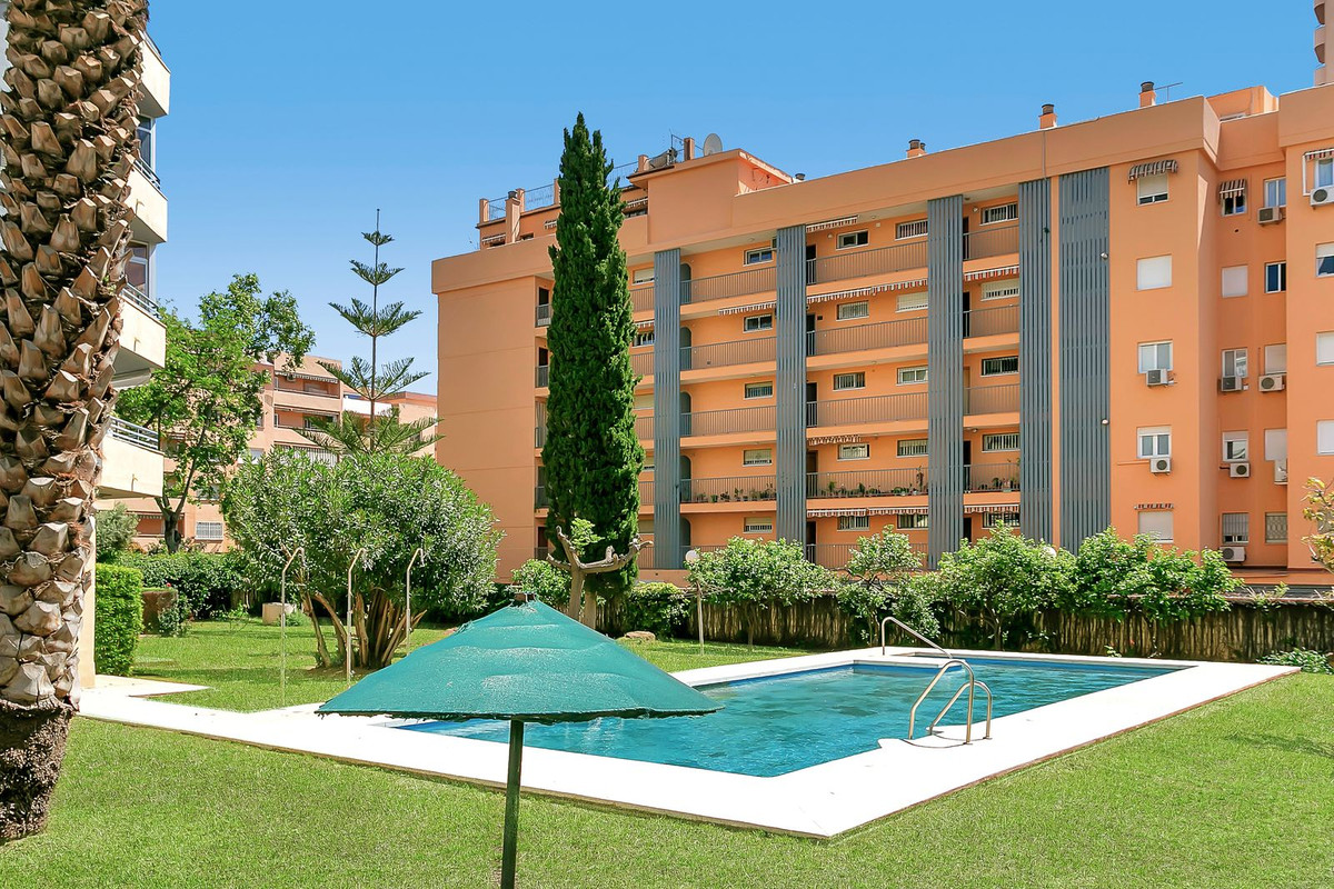 1 Bed Apartment for sale in Fuengirola Costa Del Sol, Málaga, Spain