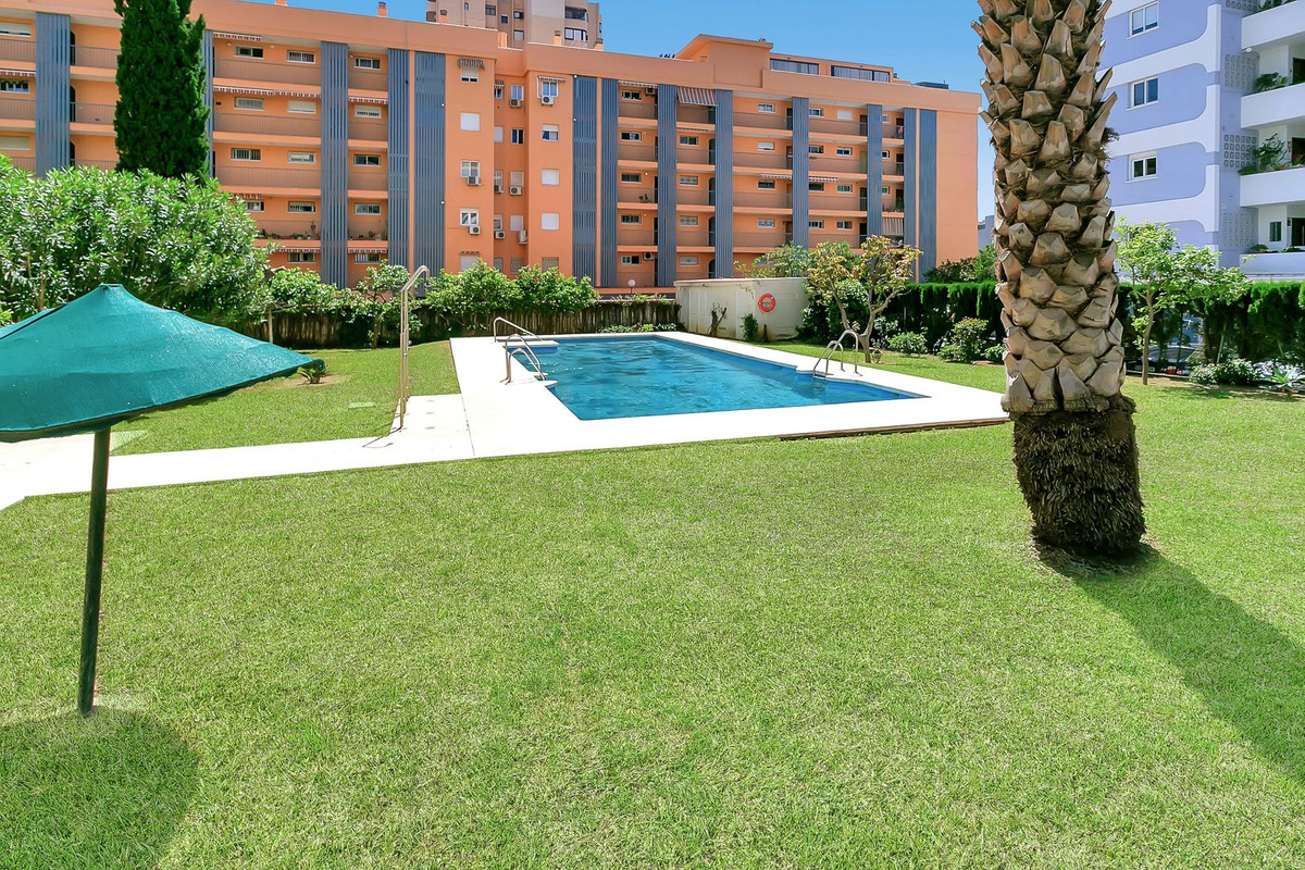 1 Bed Apartment for sale in Fuengirola Costa Del Sol, Málaga, Spain