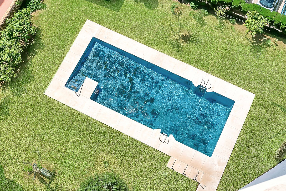 1 Bed Apartment for sale in Fuengirola Costa Del Sol, Málaga, Spain