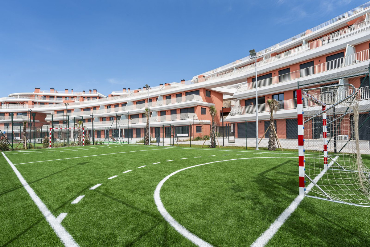 Se vende Apartamento Planta Media de 3 dormitorios en Costa Del Sol, Málaga, España