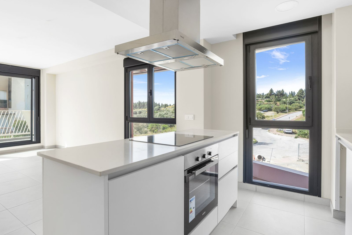 Se vende Apartamento Planta Media de 3 dormitorios en Costa Del Sol, Málaga, España