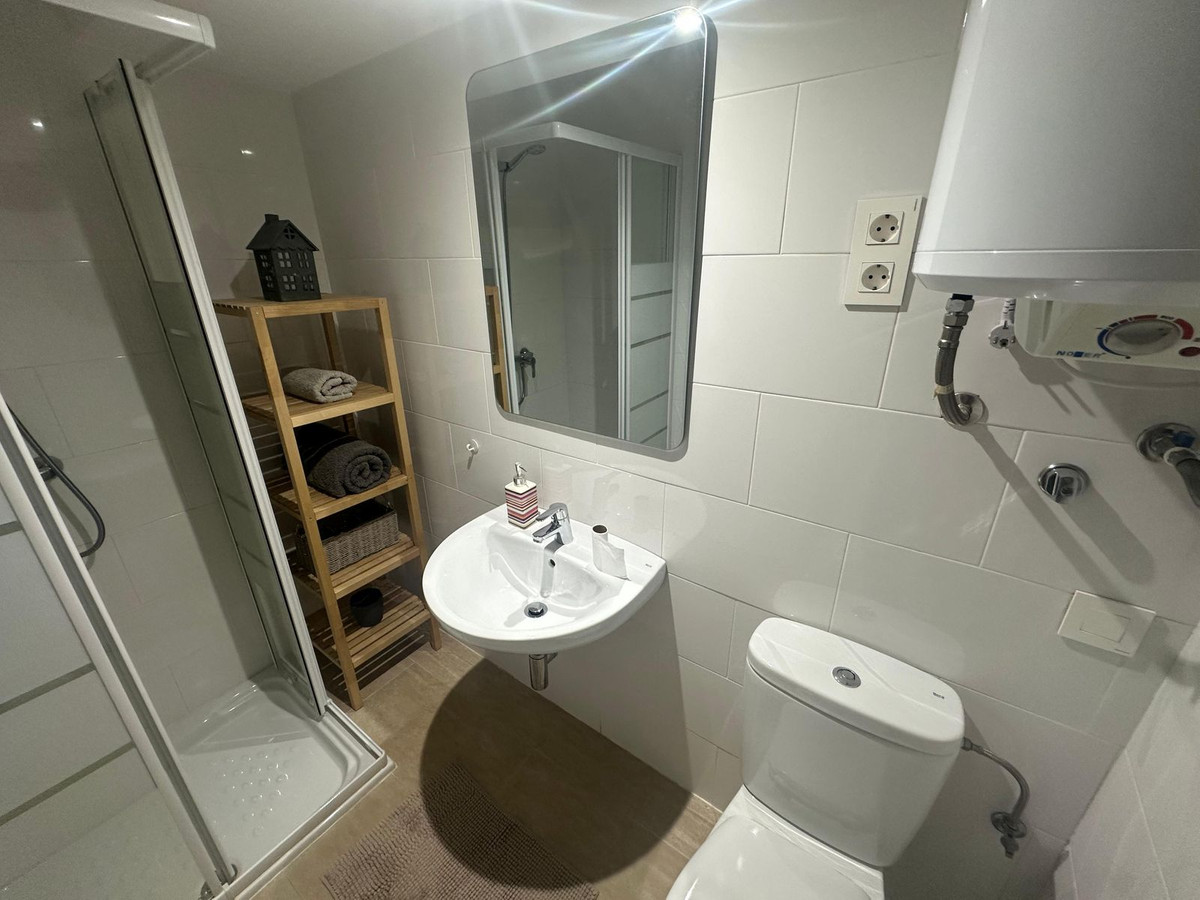 5 Bed Townhouse for sale in Cabopino Costa Del Sol, Málaga, Spain