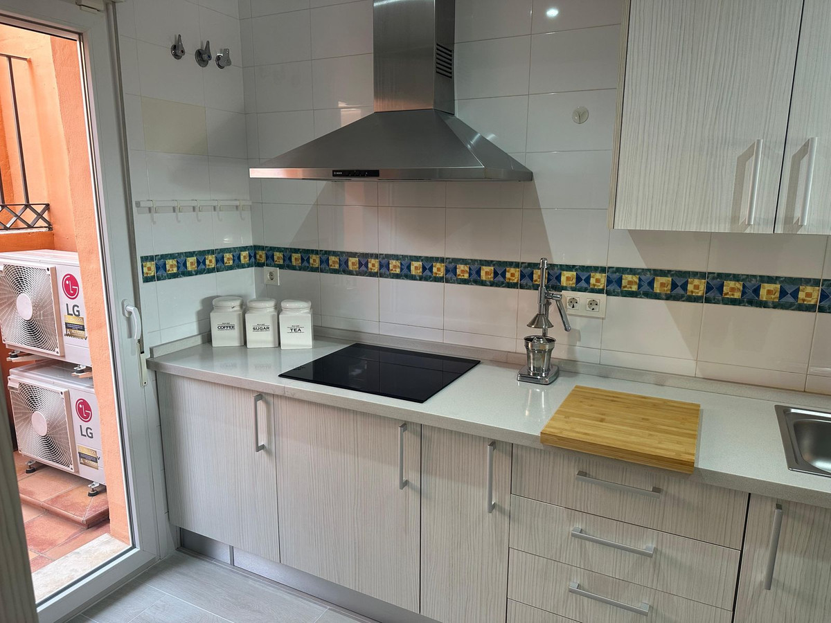 5 Bed Townhouse for sale in Cabopino Costa Del Sol, Málaga, Spain