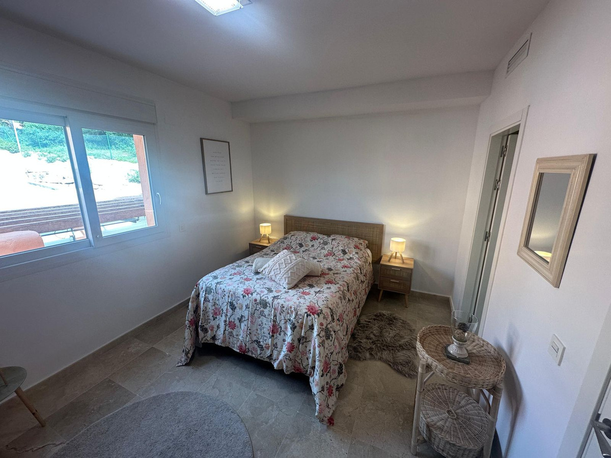 5 Bed Townhouse for sale in Cabopino Costa Del Sol, Málaga, Spain