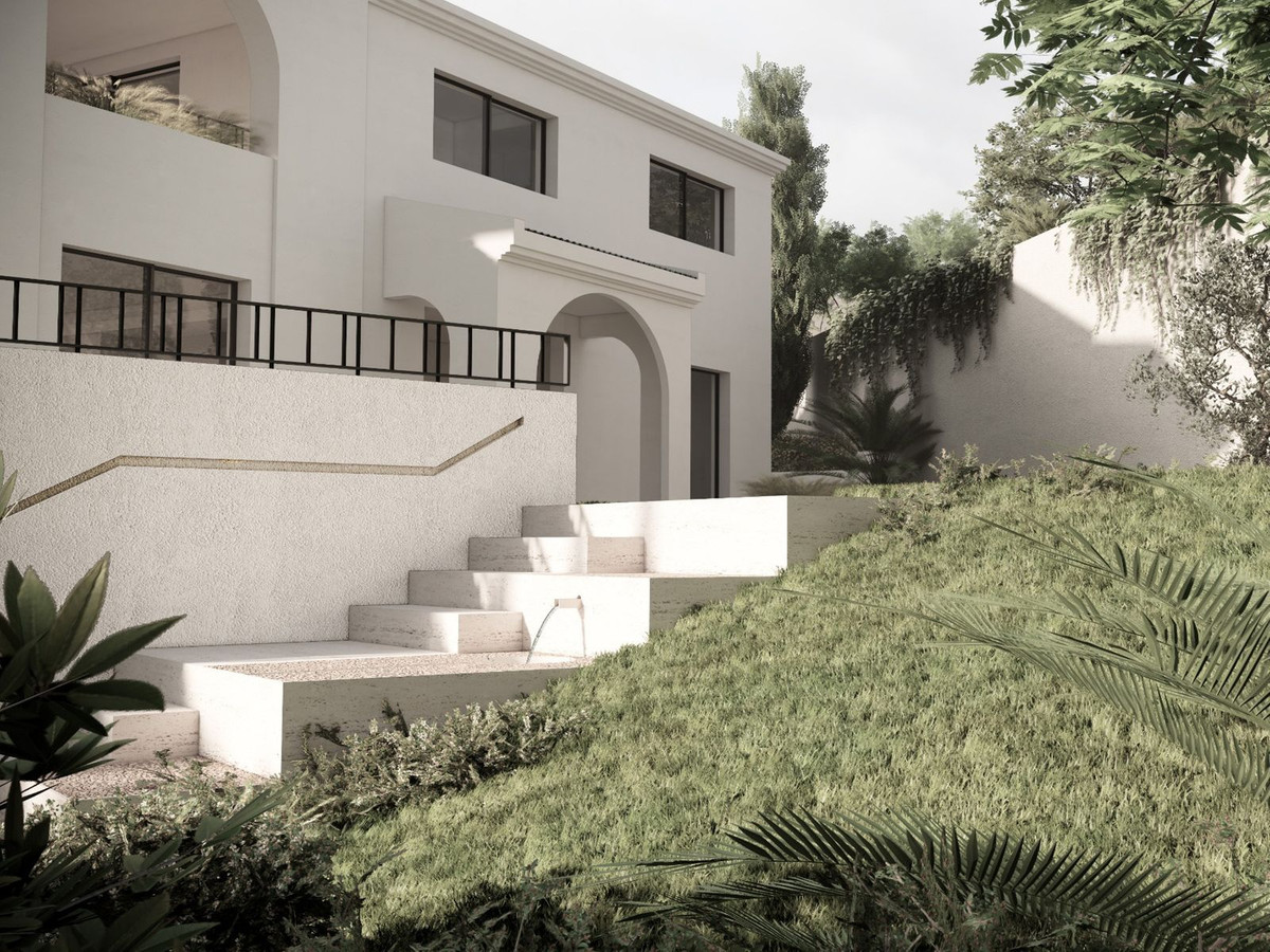 4 Bed Townhouse for sale in Nagüeles Costa Del Sol, Málaga, Spain
