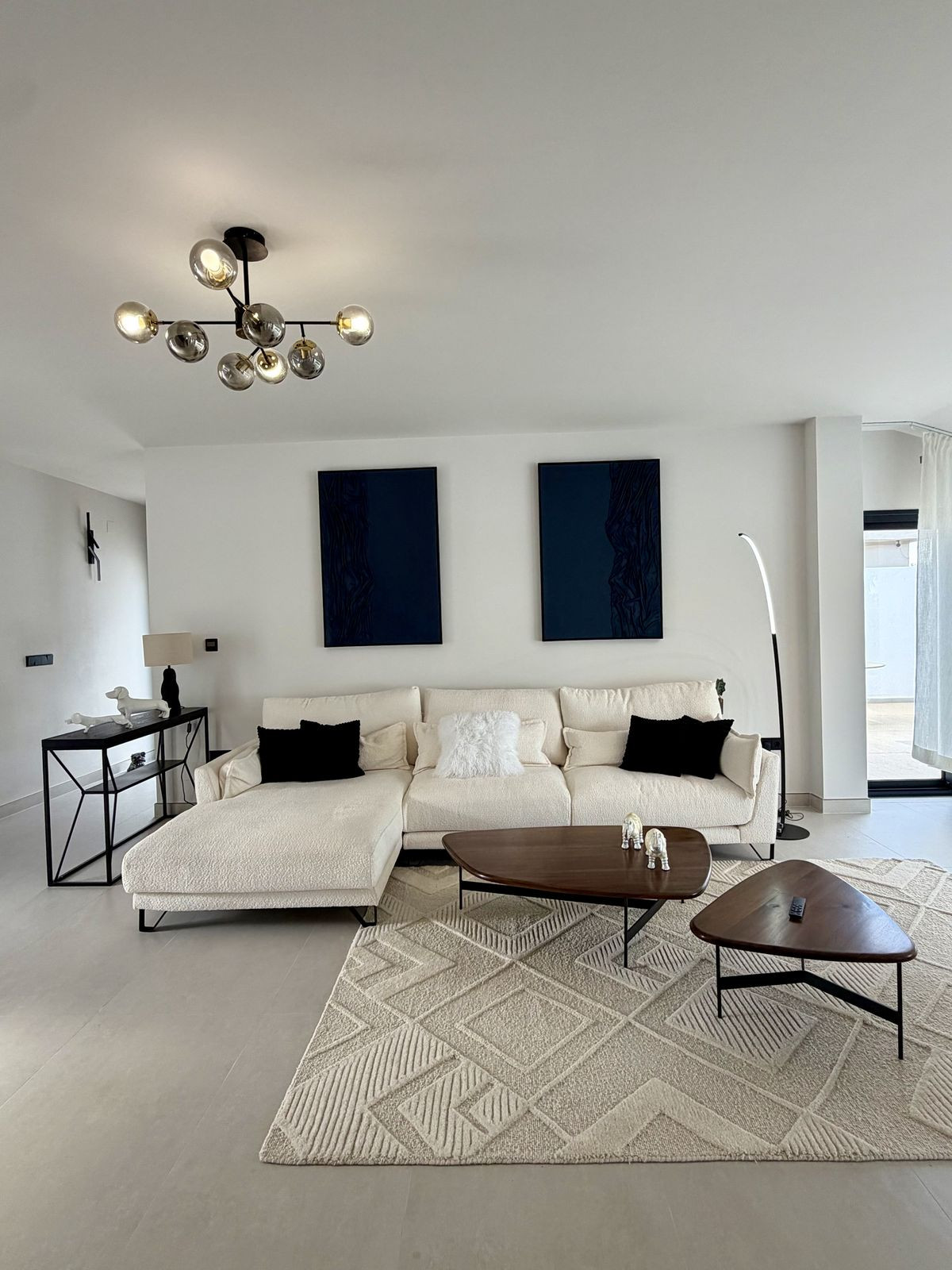 Se vende Villa - Chalet de 5 dormitorios en Costa Del Sol, Málaga, España