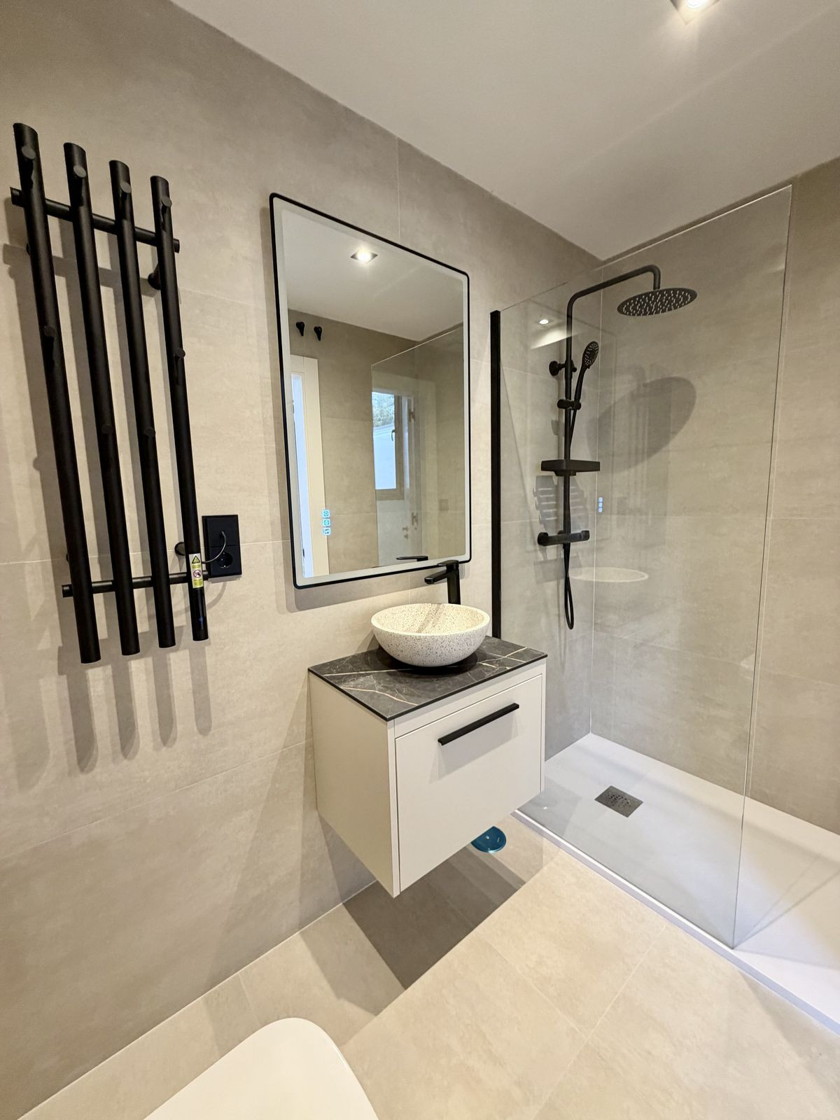 Se vende Villa - Chalet de 5 dormitorios en Costa Del Sol, Málaga, España