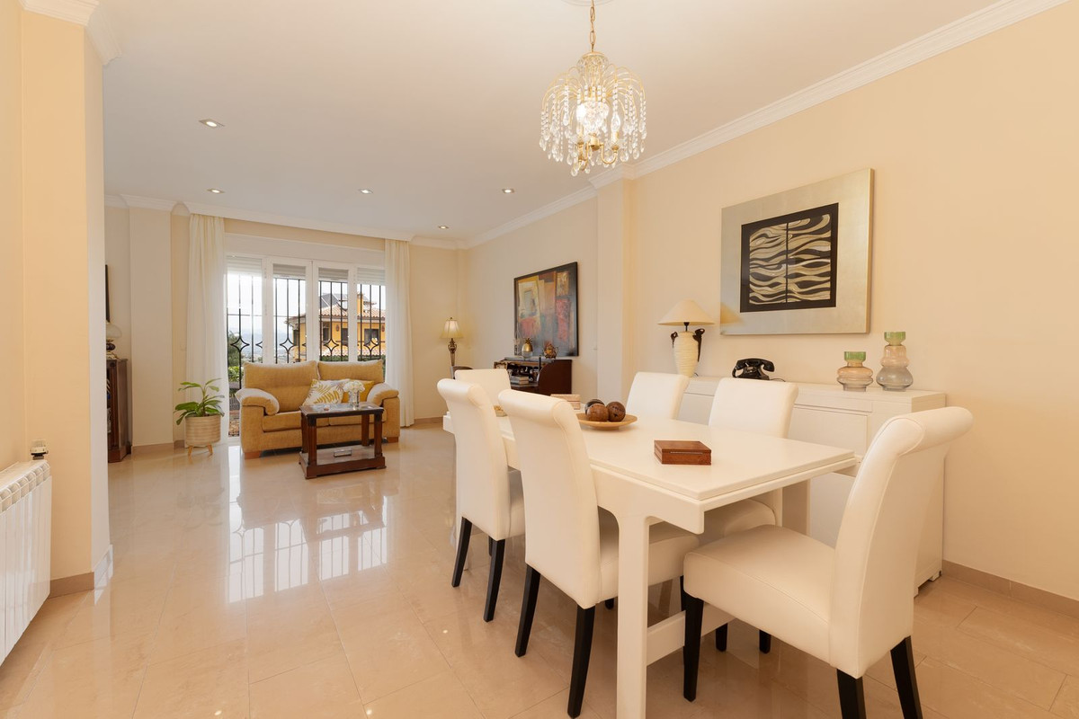 4 Bed Townhouse for sale in Málaga Costa Del Sol, Málaga, Spain