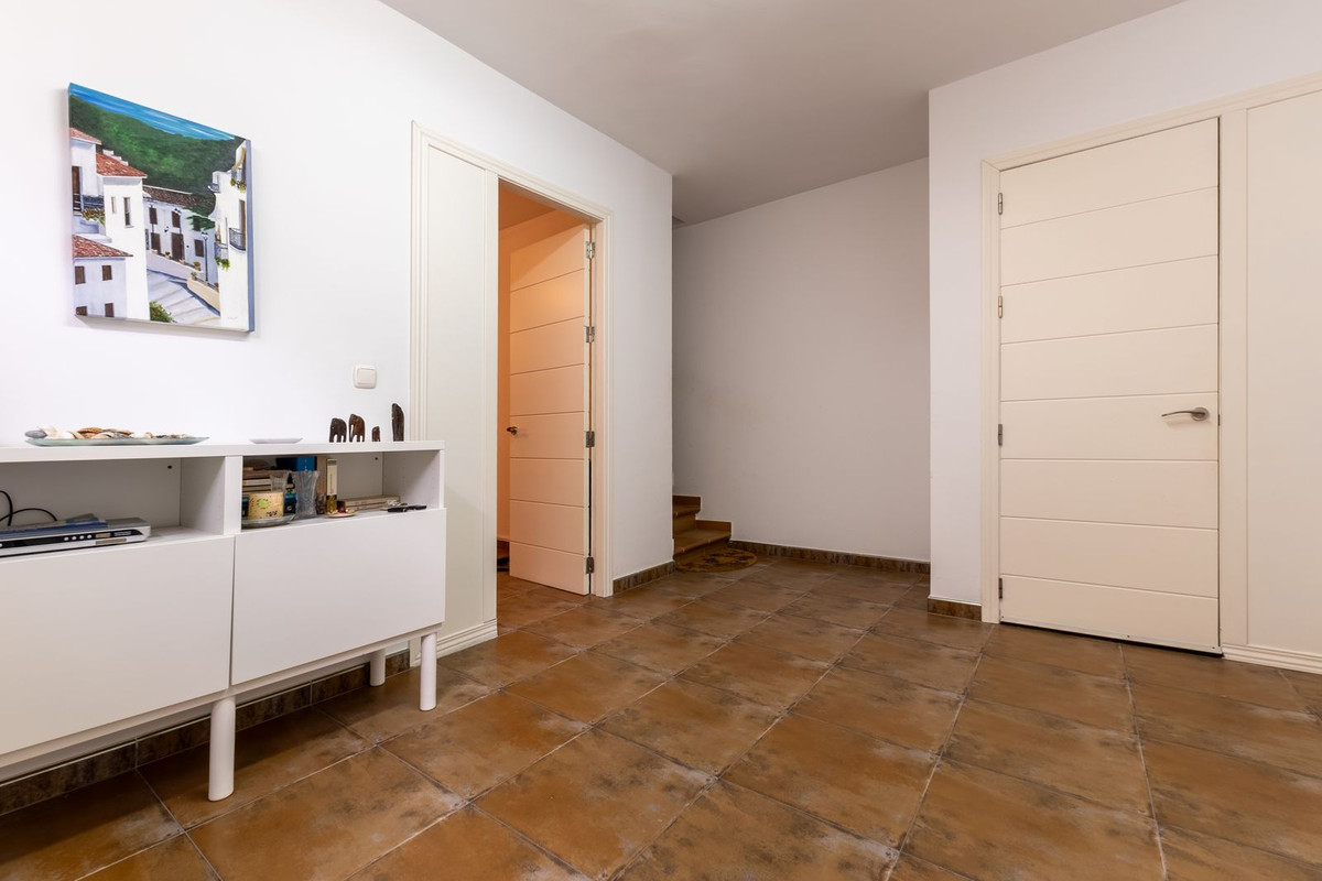 4 Bed Townhouse for sale in Málaga Costa Del Sol, Málaga, Spain
