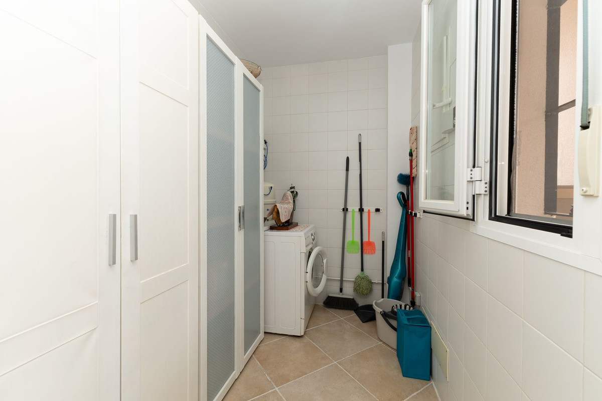 4 Bed Townhouse for sale in Málaga Costa Del Sol, Málaga, Spain