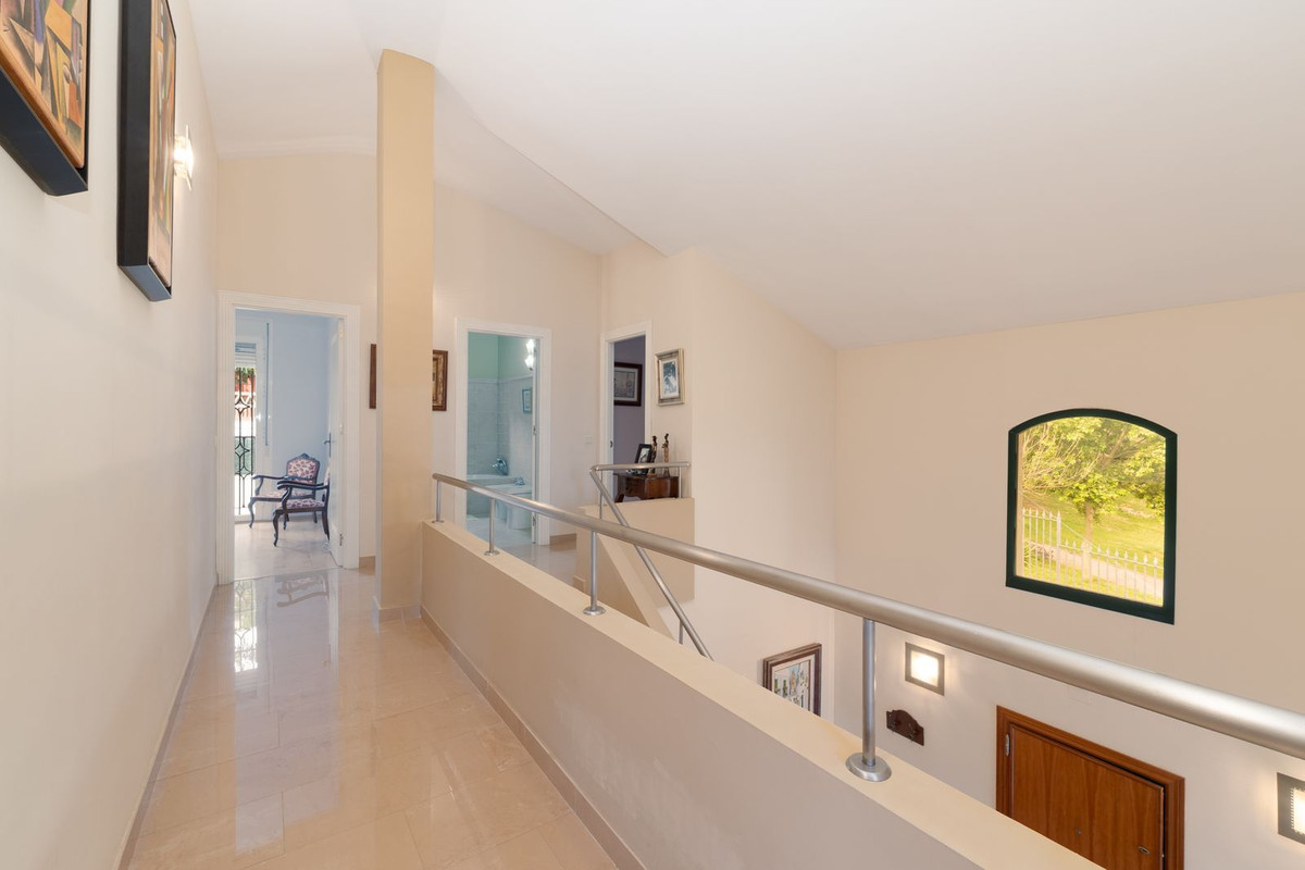 4 Bed Townhouse for sale in Málaga Costa Del Sol, Málaga, Spain