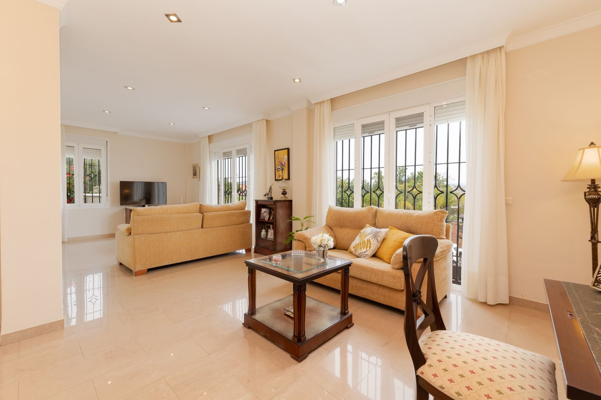 4 Bed Townhouse for sale in Málaga Costa Del Sol, Málaga, Spain