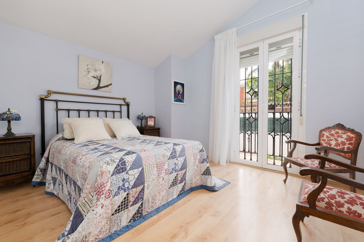 4 Bed Townhouse for sale in Málaga Costa Del Sol, Málaga, Spain