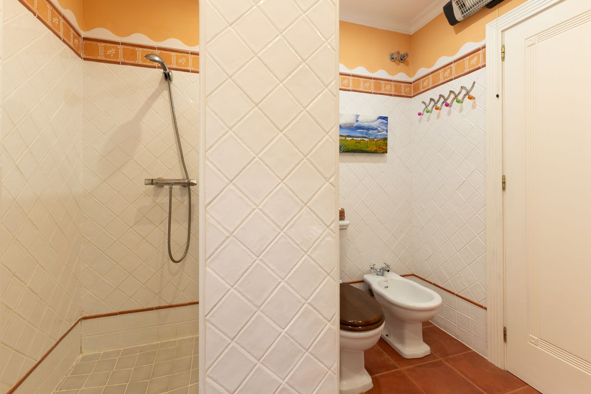 4 Bed Townhouse for sale in Málaga Costa Del Sol, Málaga, Spain