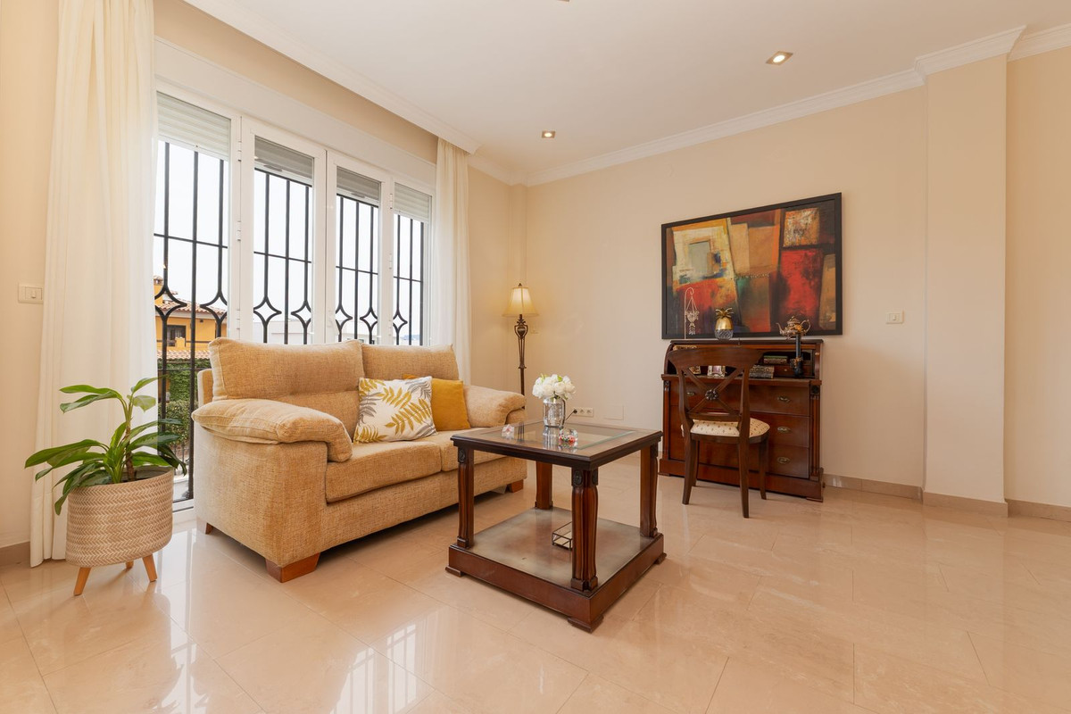 4 Bed Townhouse for sale in Málaga Costa Del Sol, Málaga, Spain